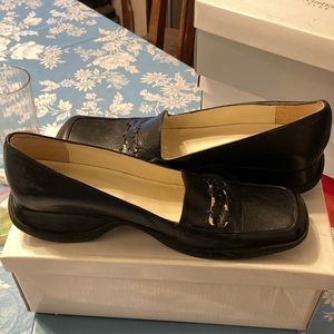 Womens Black BCBG Floral Loafers